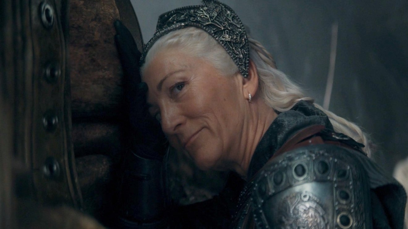 &bullet;  Fotó: Max