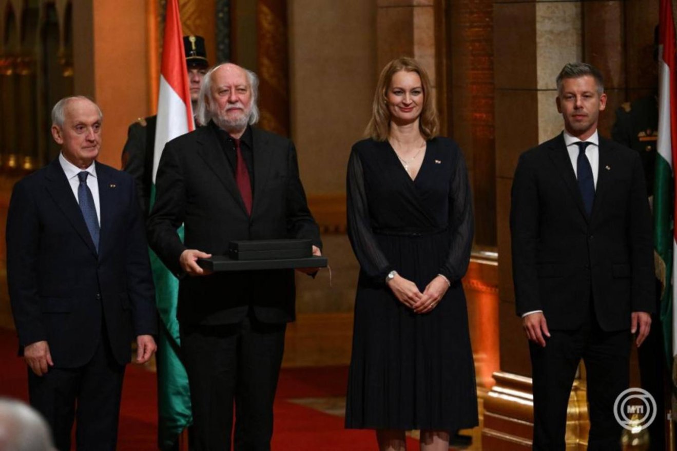 Krasznahorkai László, Jeszenszki Géza és Enyedi Ildikó is magyar állami kitüntetést kaptak
