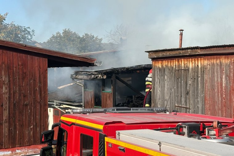 Több garázsra is átterjedt a tűz Székelyudvarhelyen