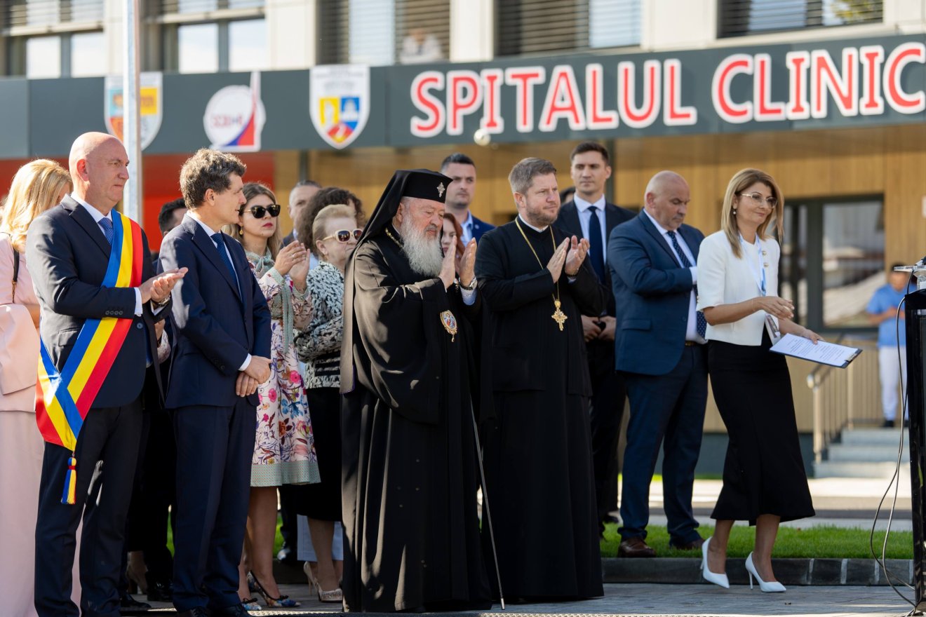 &bullet;  Fotó: Presidency