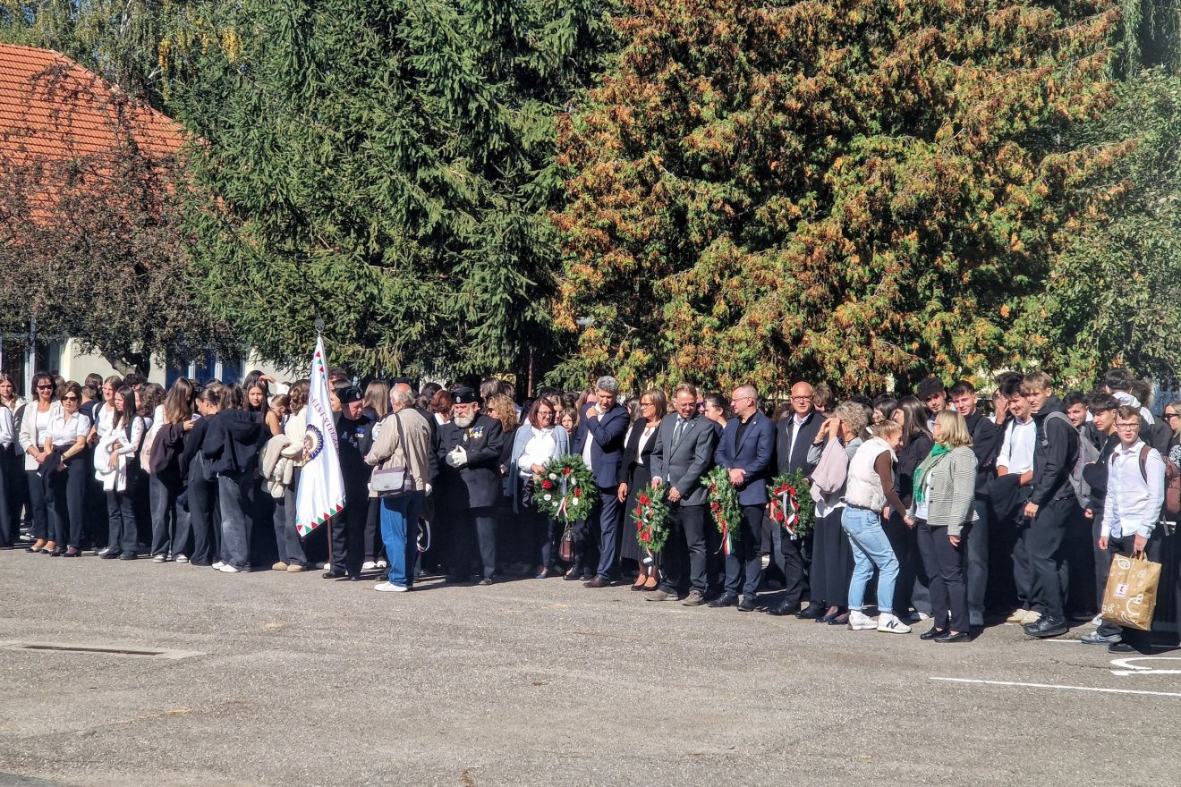 &bullet;  Fotó: Kocsis Károly