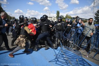 Bukaresti gazdatüntetés: a kormány és az államfő is elítélte az erőszakos cselekményeket