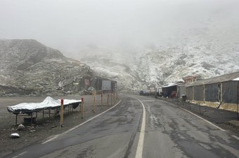 A szezon első havazása a Transzfogarasi úton