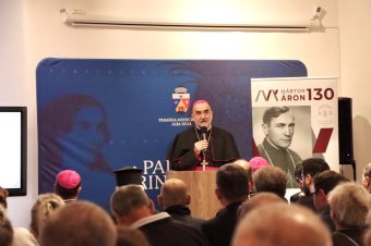 Román egyházi vezetők részvételével emlékeztek Márton Áronra Gyulafehérváron