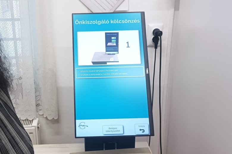 Akár éjjel is átvehetők lesznek a könyvek a könyvtári automatából