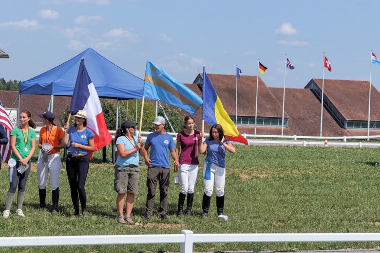 FEIF YouthCup 2026 – Két erdélyi fiatal a nemzetközi izlandi lovasok között