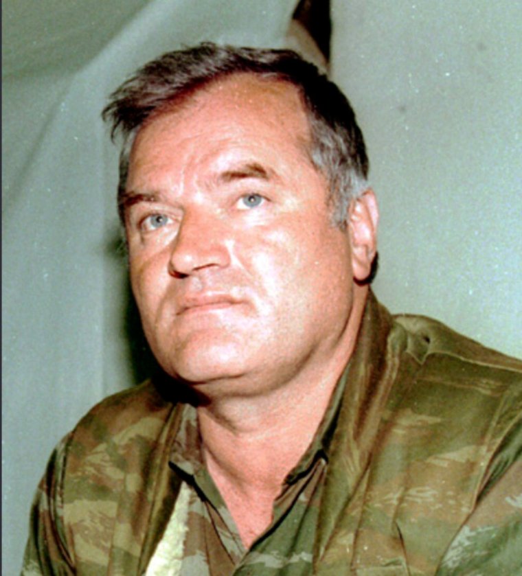 Meghalt srebrenicai népirtásért felelős Ratko Mladić
