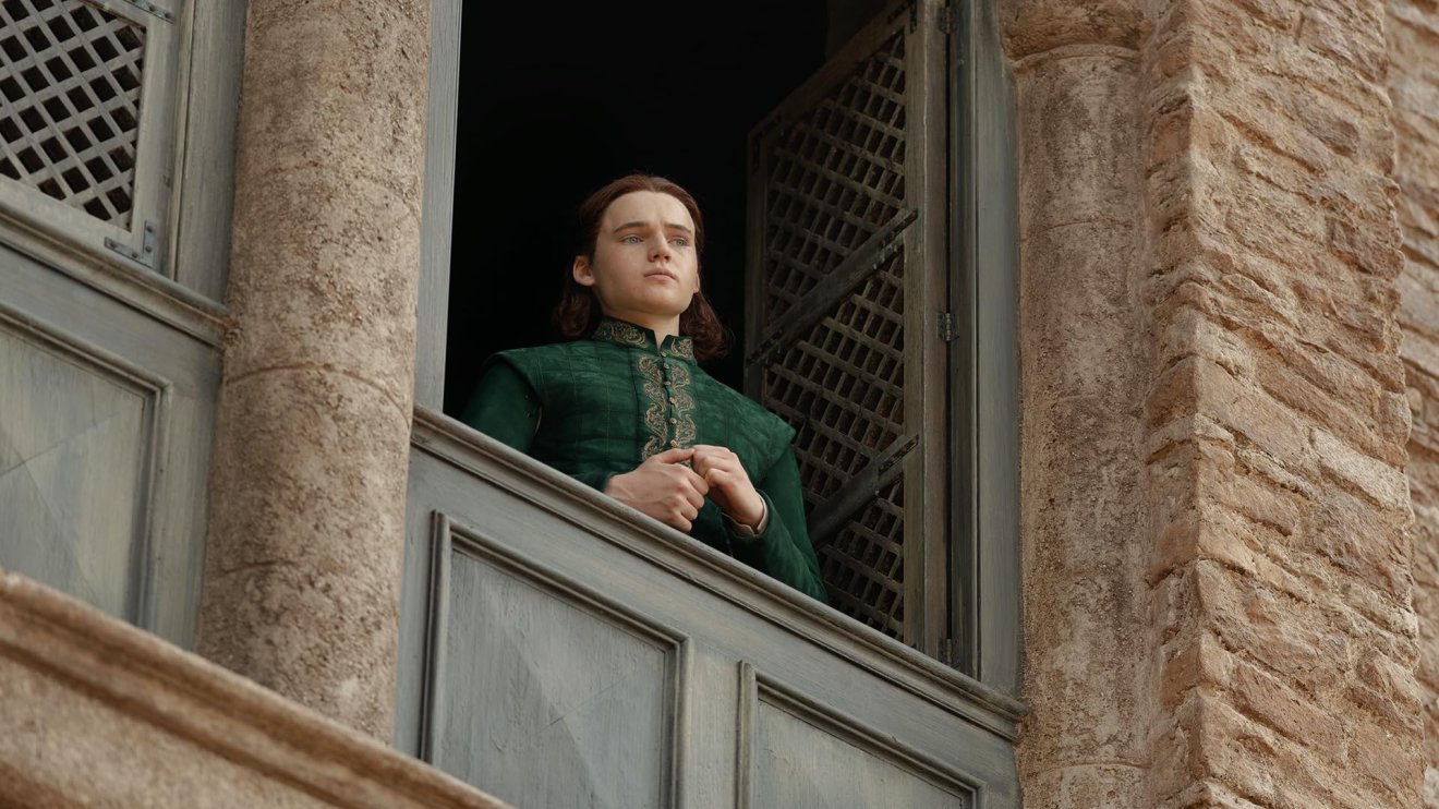 &bullet;  Fotó: HBO Max
