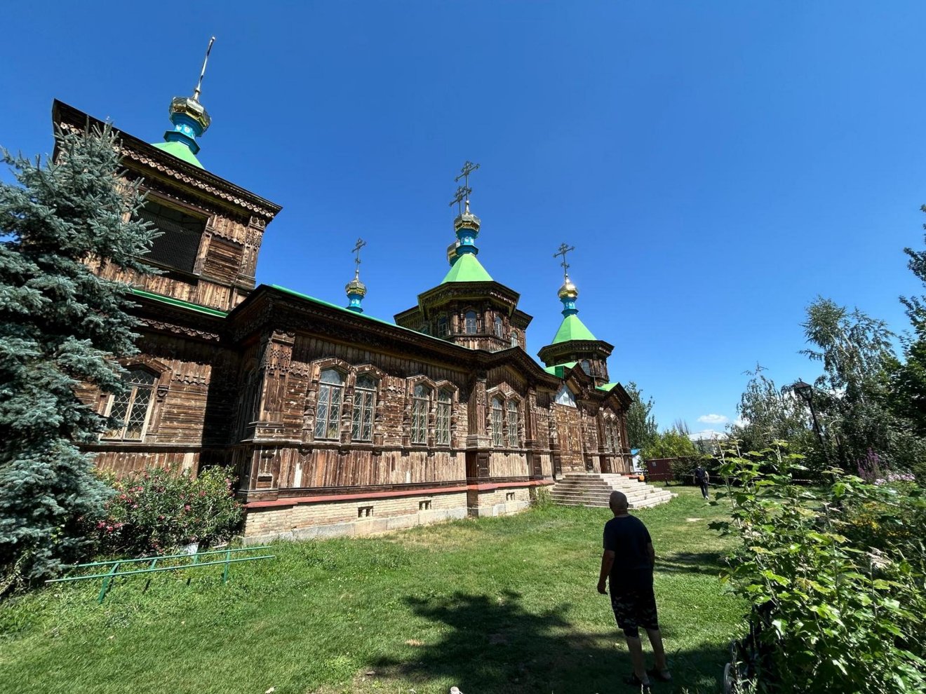 A karakoli (Kirgizisztán) Szentháromság-székesegyház (Holy Trinity Cathedral)