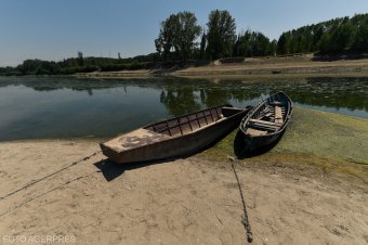 Történelmi mélypontra süllyedt a Duna vízhozama, napokon belül leállhat a csernavodai 2-es reaktor
