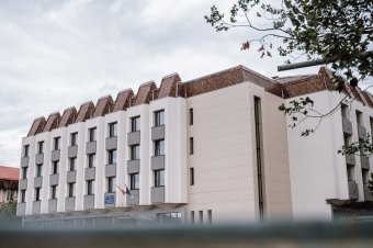 Energiahatékonyabbá és korszerűbbé vált a Maros Megyei Tanács épülete