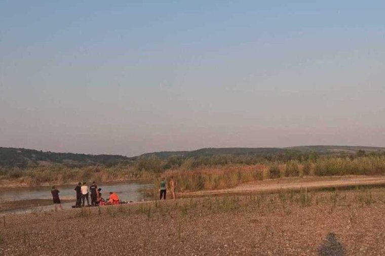 Tragédia tóban és folyóban: akit több napja keresnek, és akit már holtan találtak