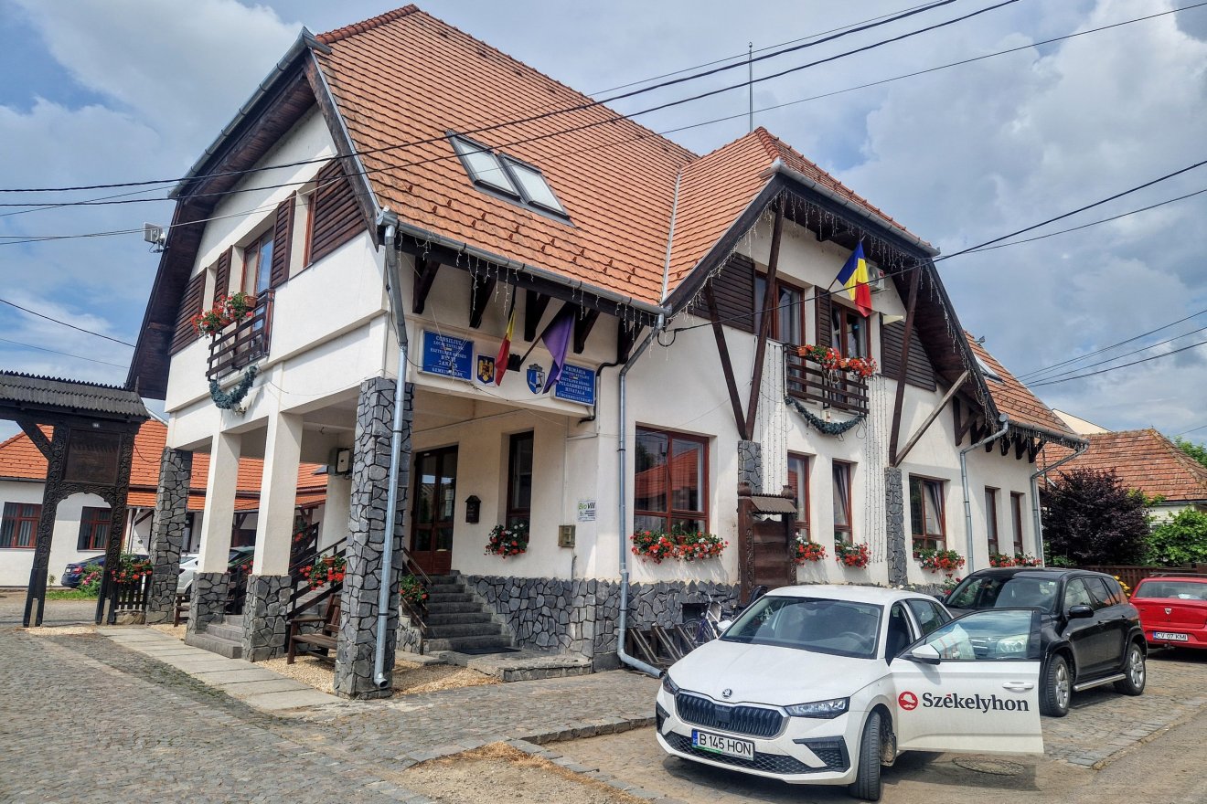 A községházán három éve kezdtek dolgozni a vízhálózatos projekten