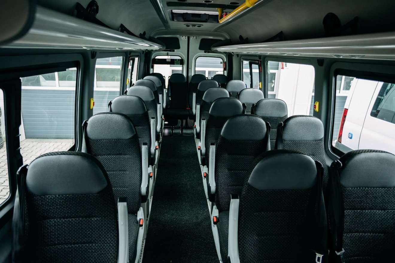 Az utolsó 20 + 1 személyes busz a minap érkezett meg Nagyborosnyó községbe