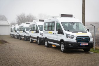 Elektromos buszokkal járhatnak iskolába a háromszéki diákok