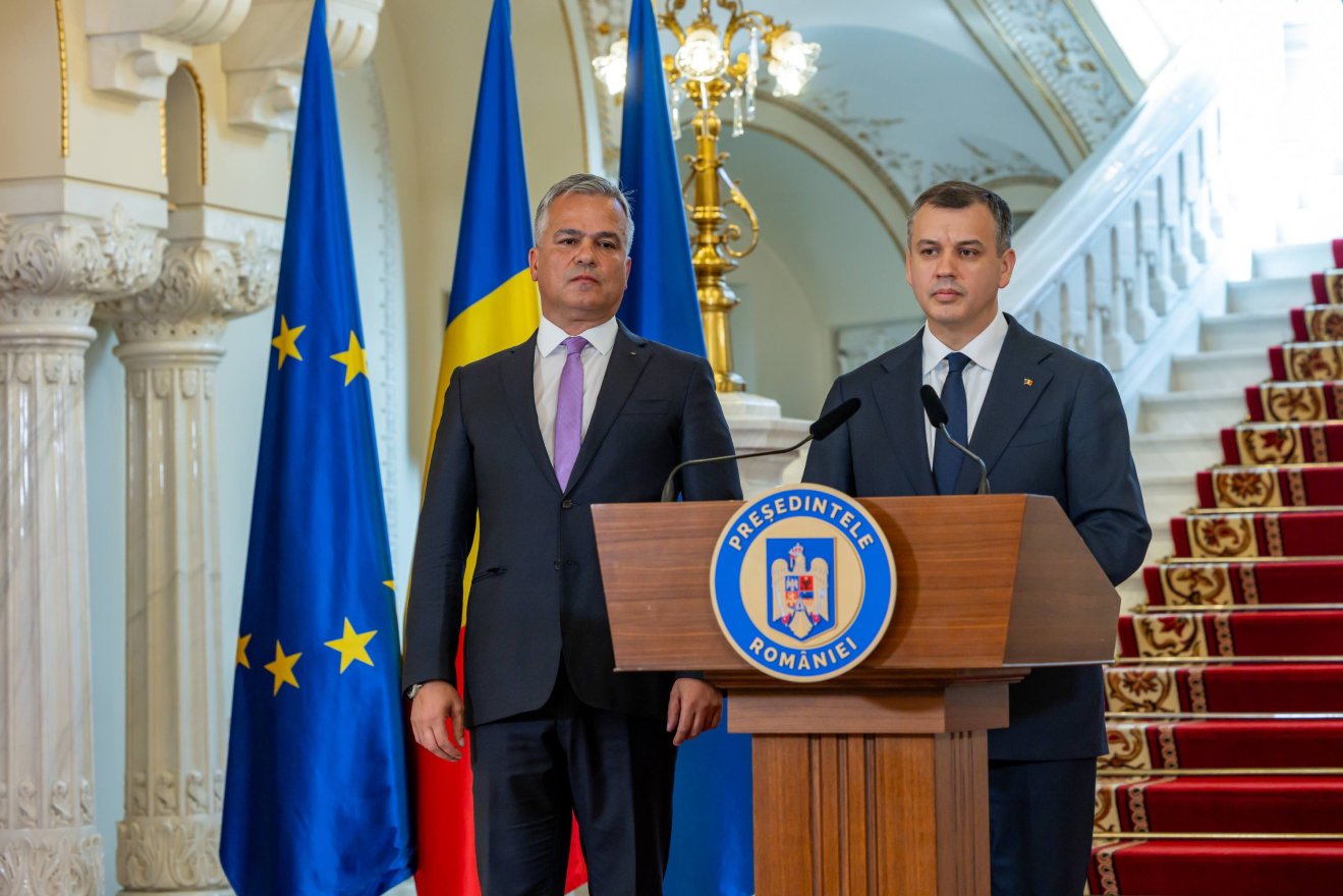 Nem csillapodnak az indulatok Veștea jelölése körül: kizárást követelnek, az AUR választásokat akar