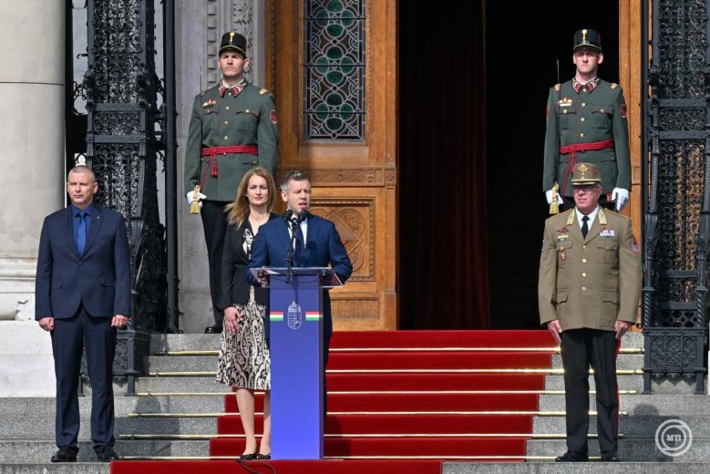 Magyar Péter: mindenki magyar, aki magyarnak vallja magát