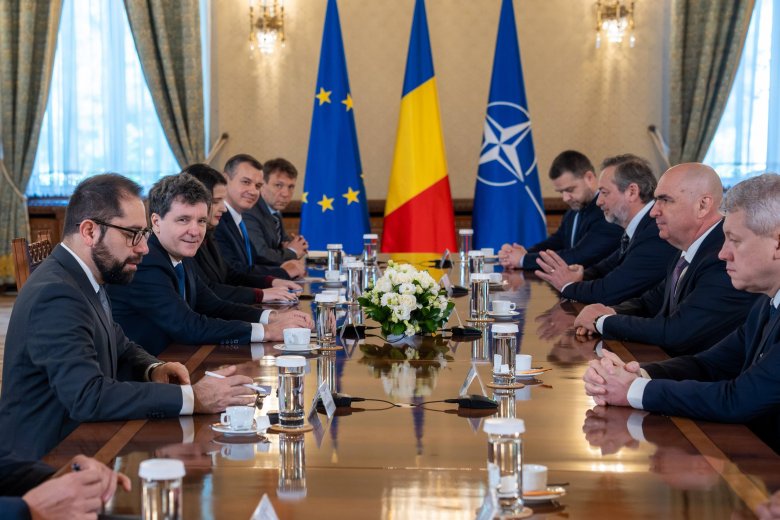Az Egységben Romániáért még mérlegel, a POT támogatná Veștea kormányát