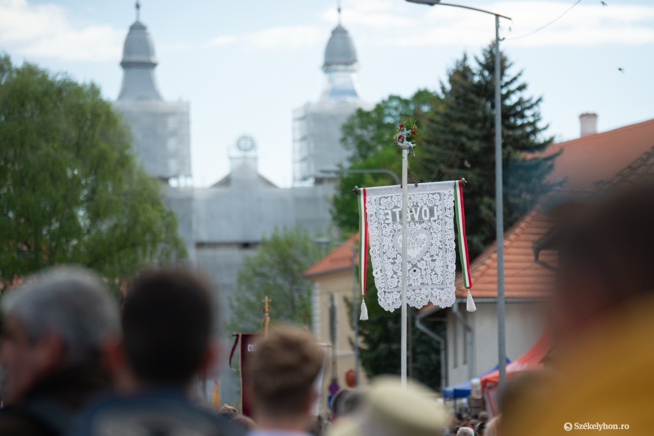 &bullet;  Fotó: Olti Angyalka