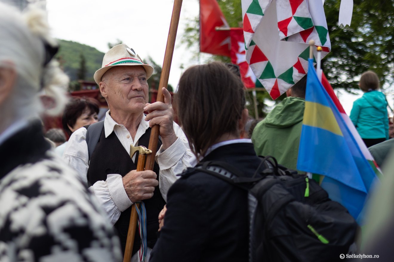 &bullet;  Fotó: Olti Angyalka