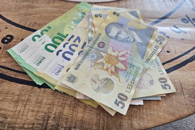 Ma nem gyengült tovább a lej az euróhoz képest