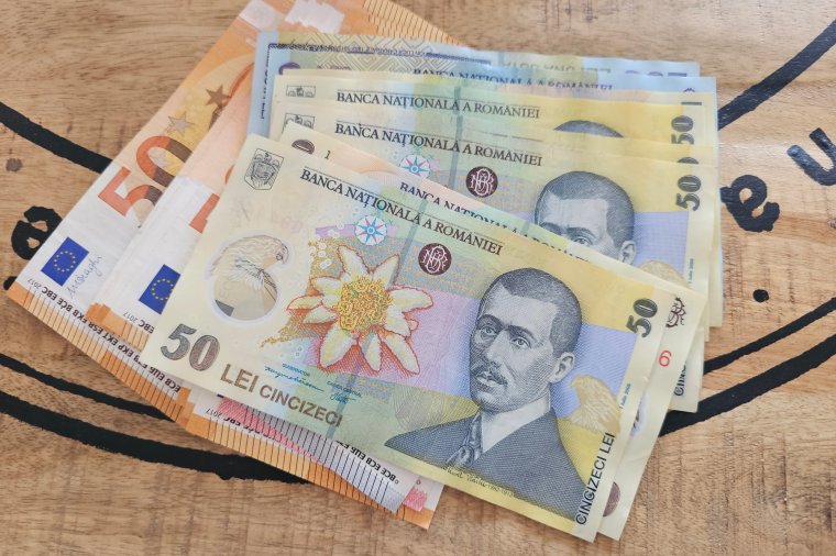 Ahány nap, annyi rekord: újabb mélyponton a lej az euróhoz képeset