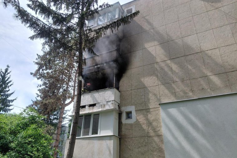 Tömbházlakás gyulladt ki Marosvásárhelyen
