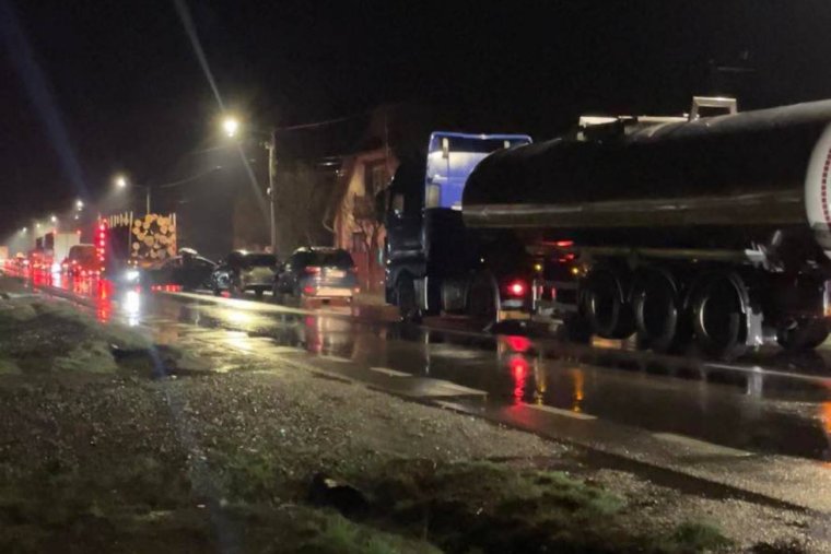 Életét vesztette a négykerekű motorjával autónak csapódó fiatal