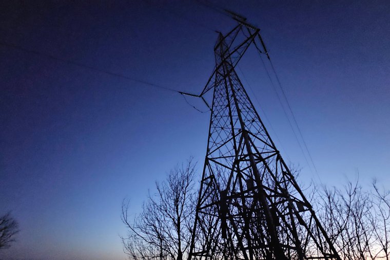 Erős szél miatt több százan maradtak áram nélkül Borszéken
