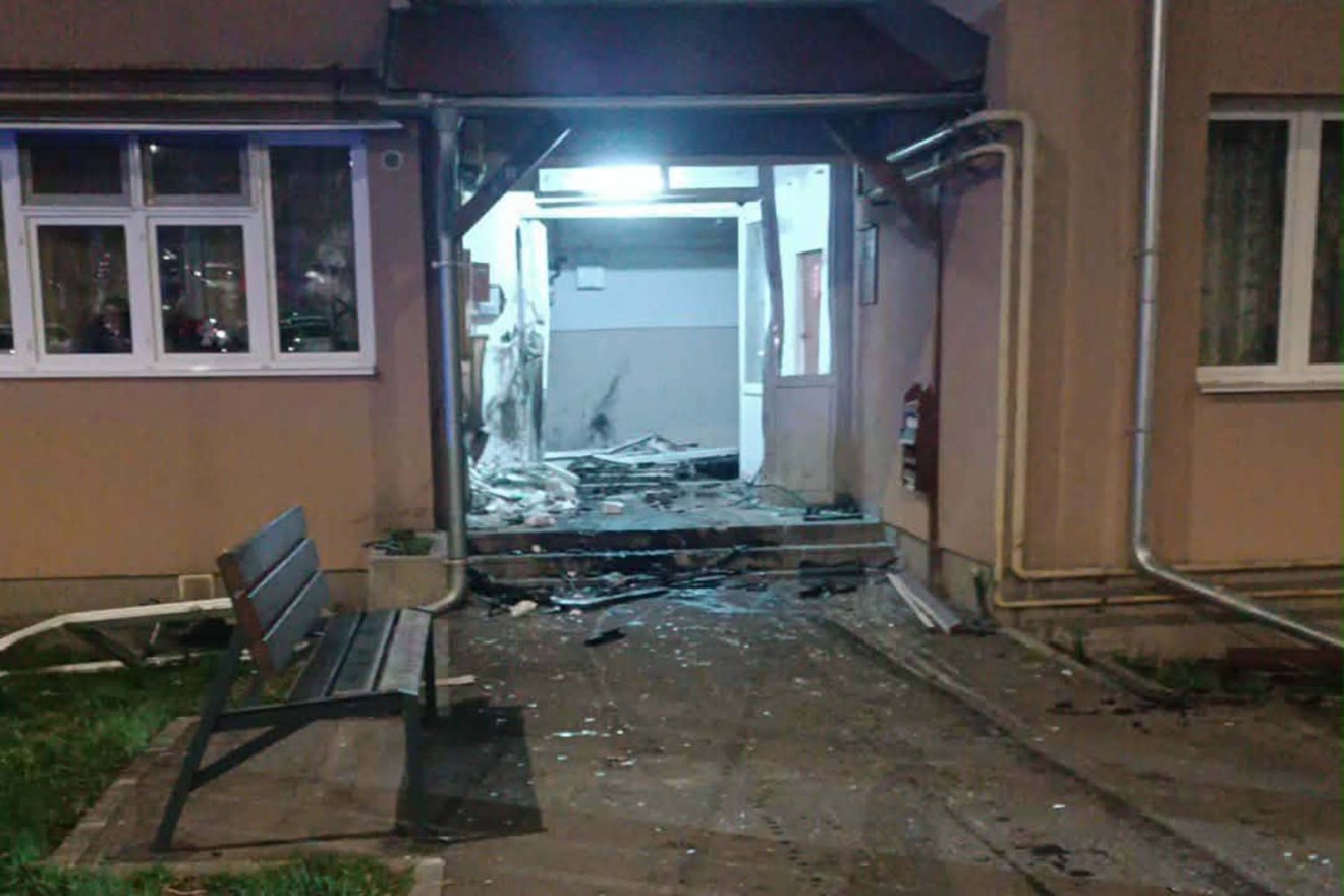 &bullet;  Fotó: Olvasónk