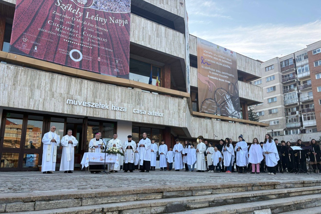 &bullet;  Fotó: Olti Angyalka