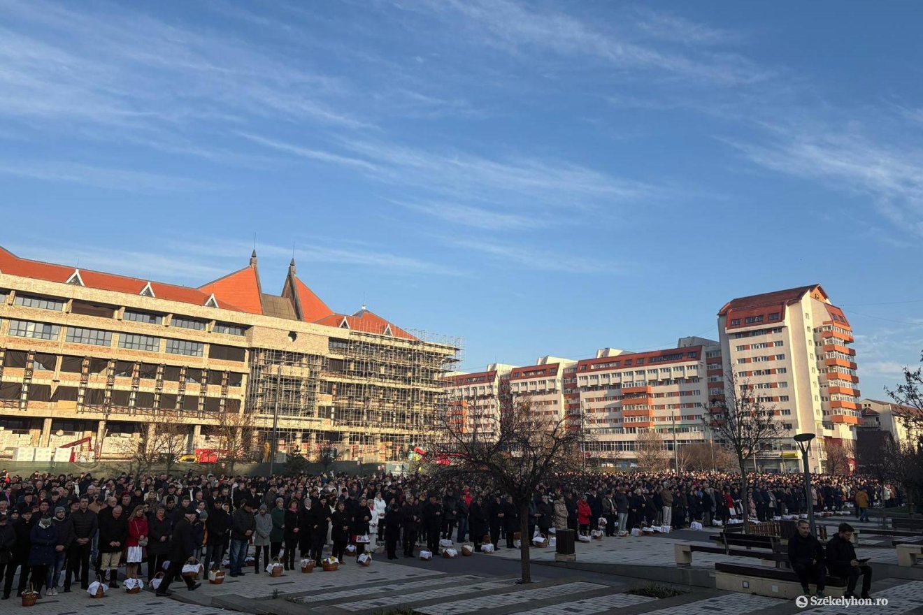 &bullet;  Fotó: Olti Angyalka