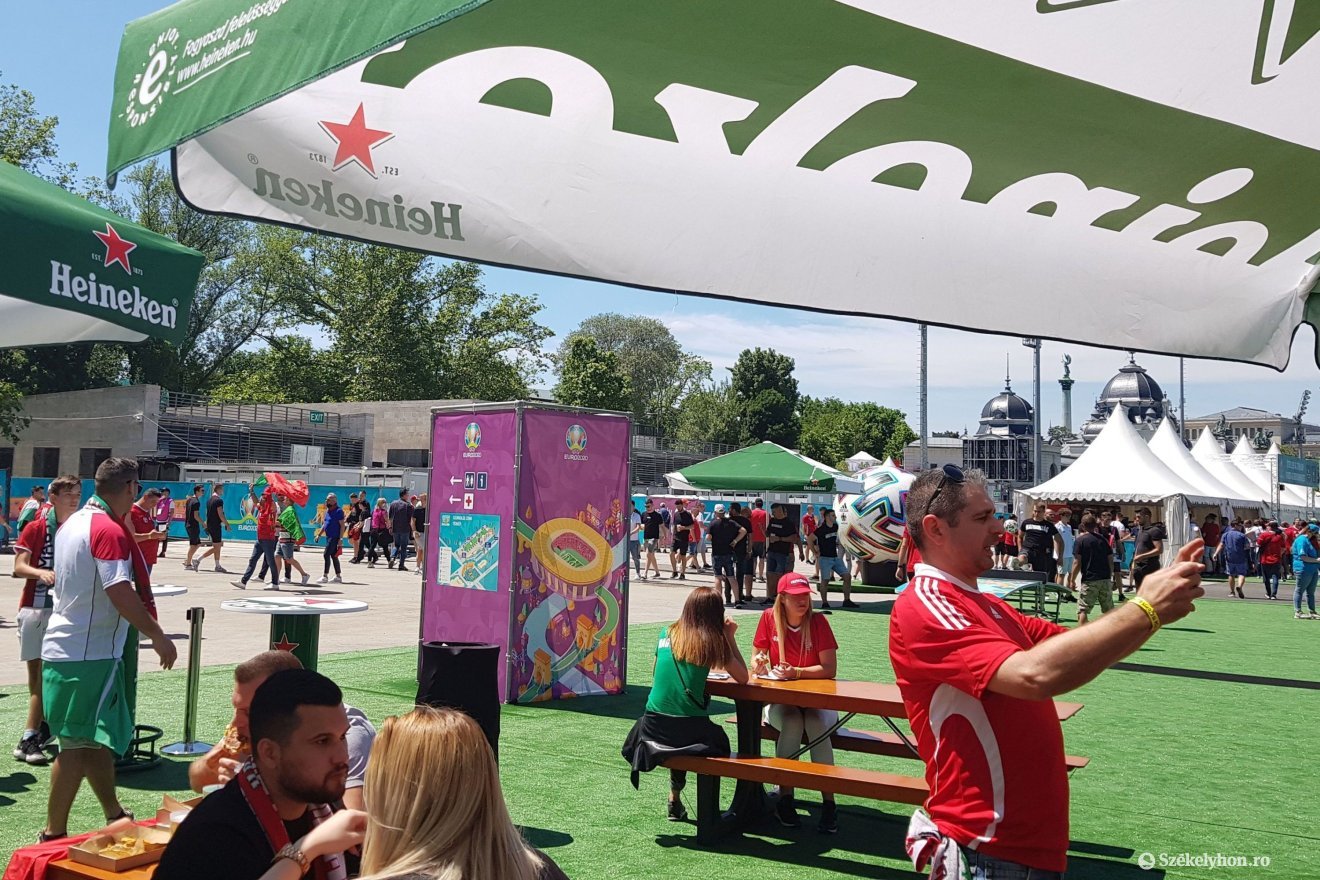 Szurkolói zóna a 2021-es budapesti Magyarország–Portugália Eb-meccs napján a Városligetben. Várhatóan az idei BL-döntő alkalmával is lesz hasonló &bullet;  Fotó: Székelyhon