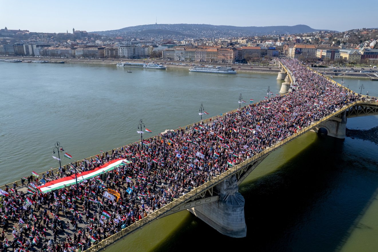 Orbán Viktor: sohasem fogjuk megengedni, hogy Magyarországot gyűlölet és düh kormányozza