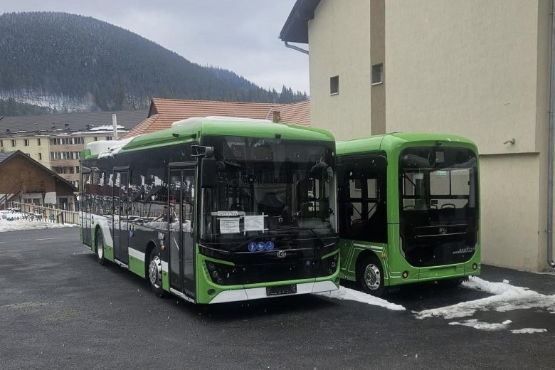 Elektromos buszokat vásárolt Borszék