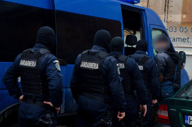 211 házkutatás, 283 előállított gyanúsított, rengeteg lefoglalt drog – ez a DIICOT egyheti mérlege