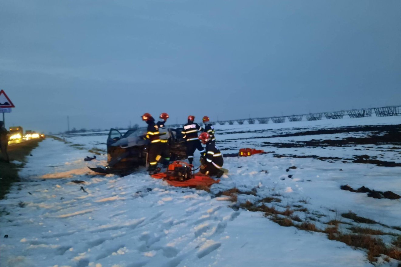 &bullet;  Fotó: Brăila megyei tűzoltóság