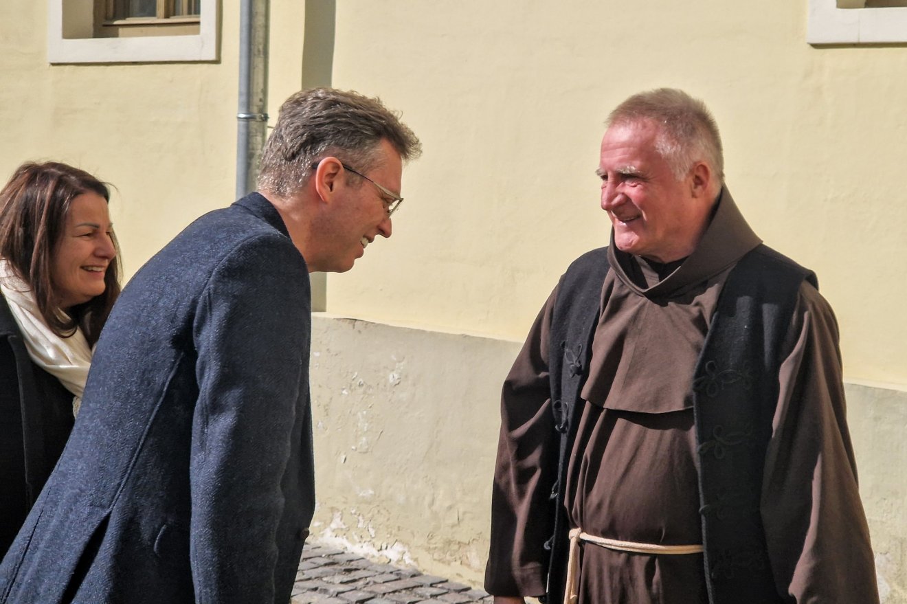 A miniszter Csaba testvér tervét is támogatja