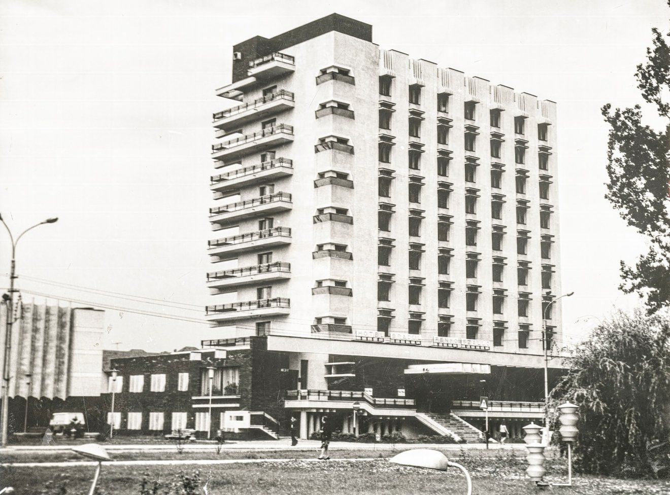 A Fenyő Szálloda a '70–'80-as években &bullet;  Fotó: Hotel Fenyő Conference&Spa