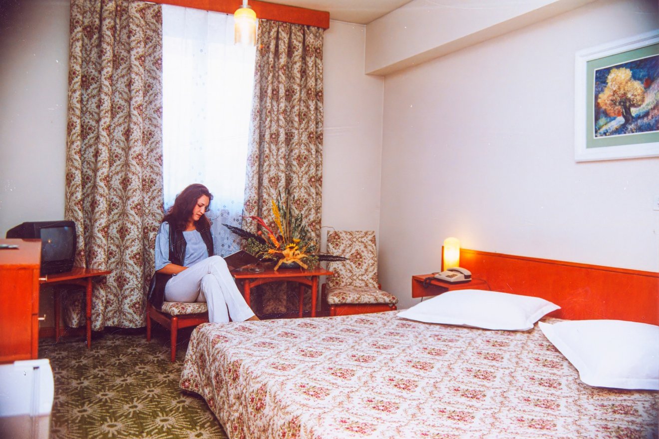 A Fenyő Szálloda a '70–'80-as években &bullet;  Fotó: Hotel Fenyő Conference&Spa