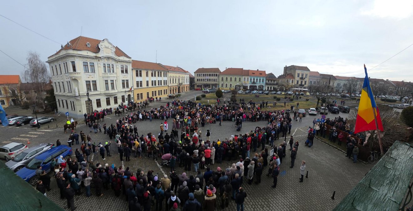 &bullet;  Fotó: Szilveszter Szabolcs