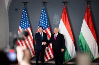 Orbán Viktor: Magyarország támogatja az Egyesült Államok ukrajnai béketörekvéseit