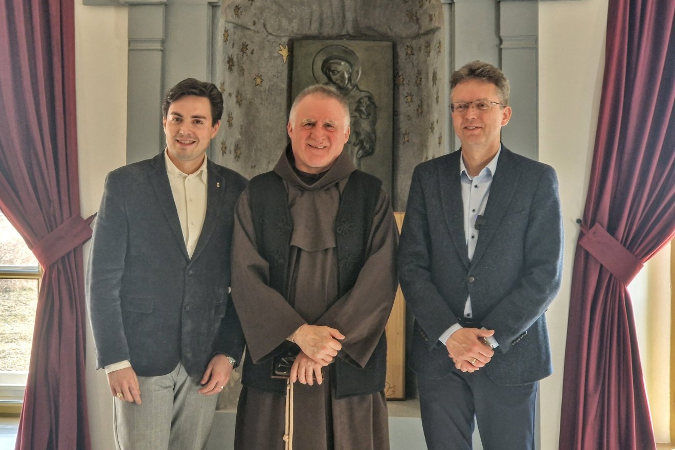 Jött, látott, vállalt – Hankó Balázs Kézdivásárhelyen