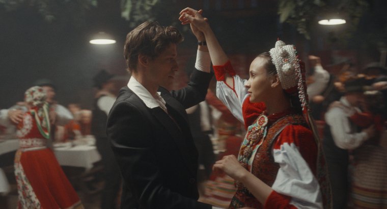 Négy székelyföldi városban vetítik premier előtt a Magyar mennyegző című filmet