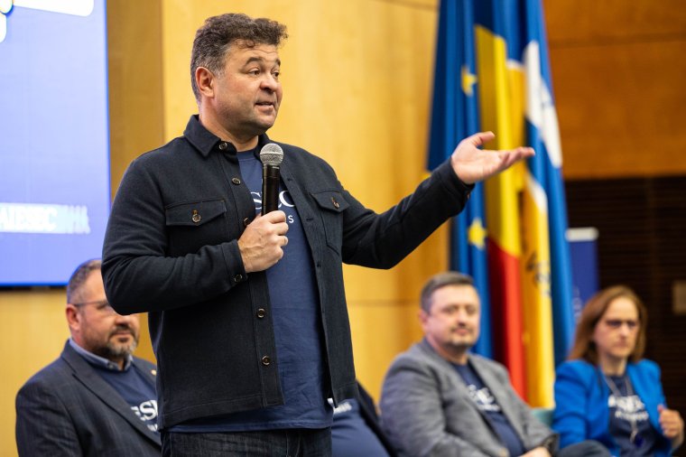 A Temesvári Nyugati Egyetem rektora lehet az új tanügyminiszter, de csak az ünnepek után dönt arról, hogy elvállalja-e