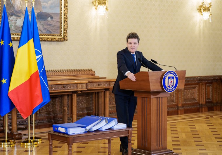 Nicușor Dan referendumot kezdeményez a bírák és ügyészek körében, az ellenzék az államfő felfüggesztését kéri