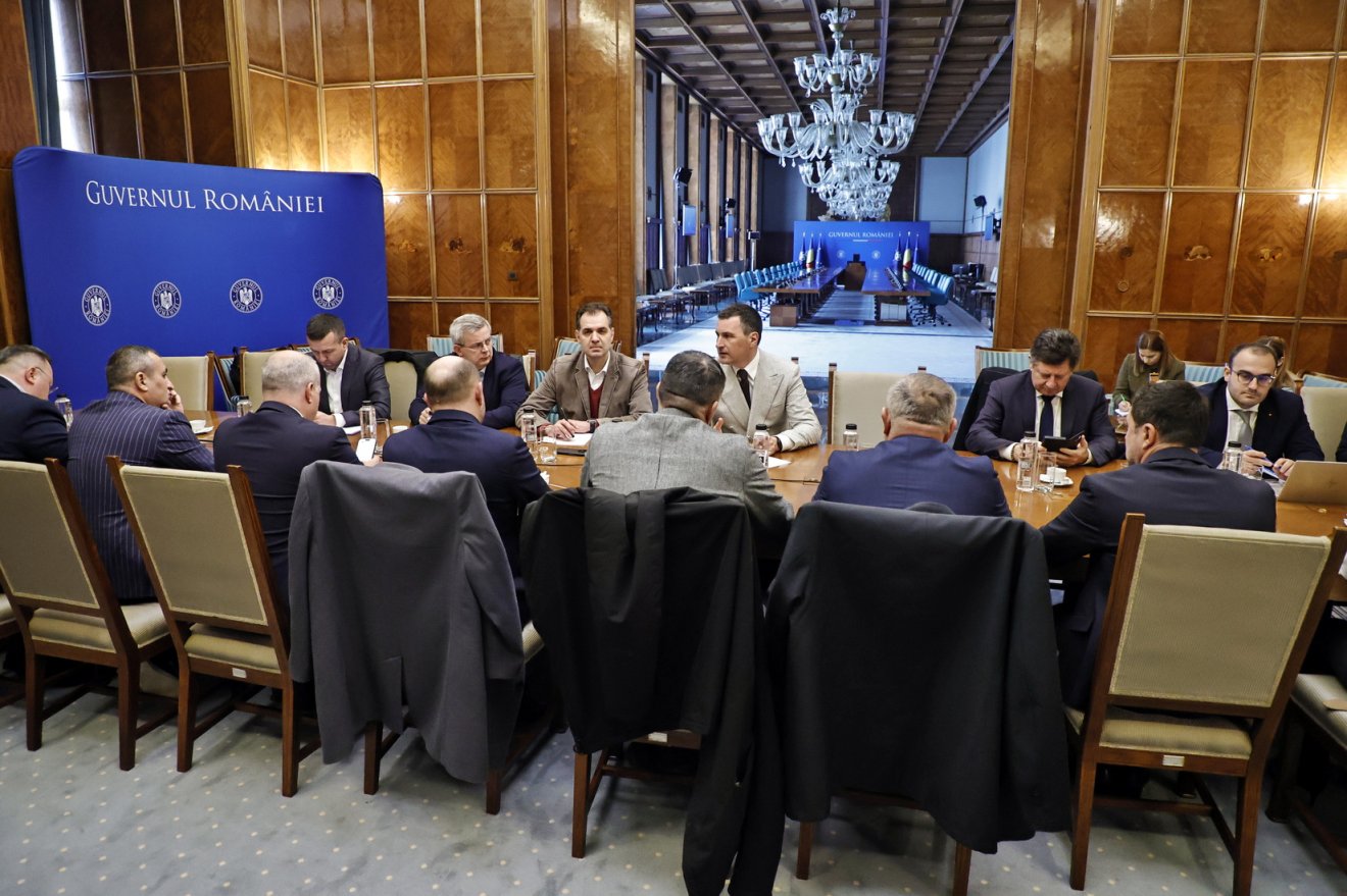 &bullet;  Fotó: Gov.ro