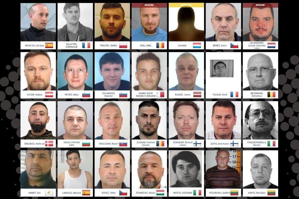 &bullet;  Fotó: Eumostwanted.eu