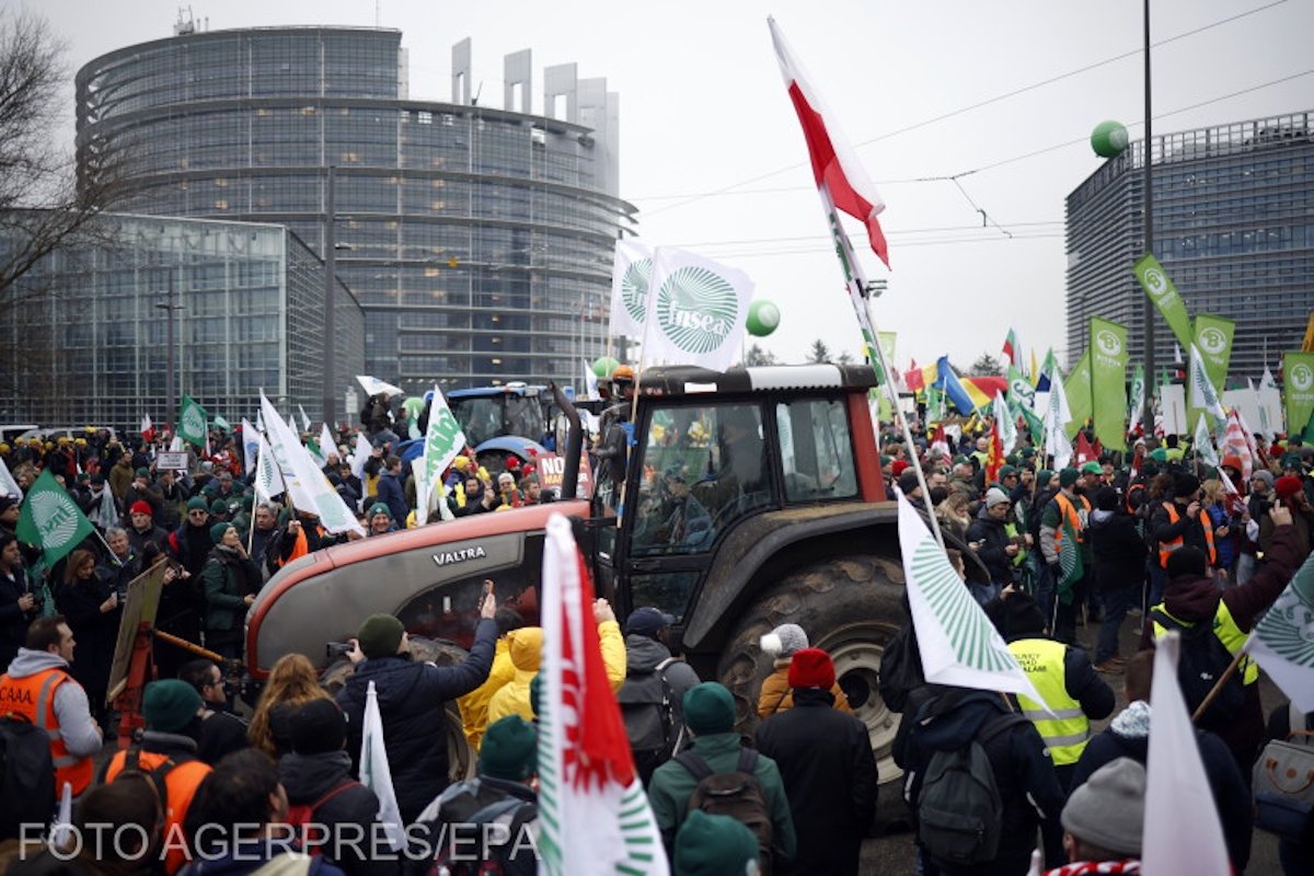 &bullet;  Fotó: Yoan Valat/EPA/Agerpres