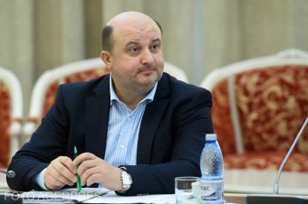 Négy év letöltendőre ítélték a halálos balesetet okozó volt minisztert